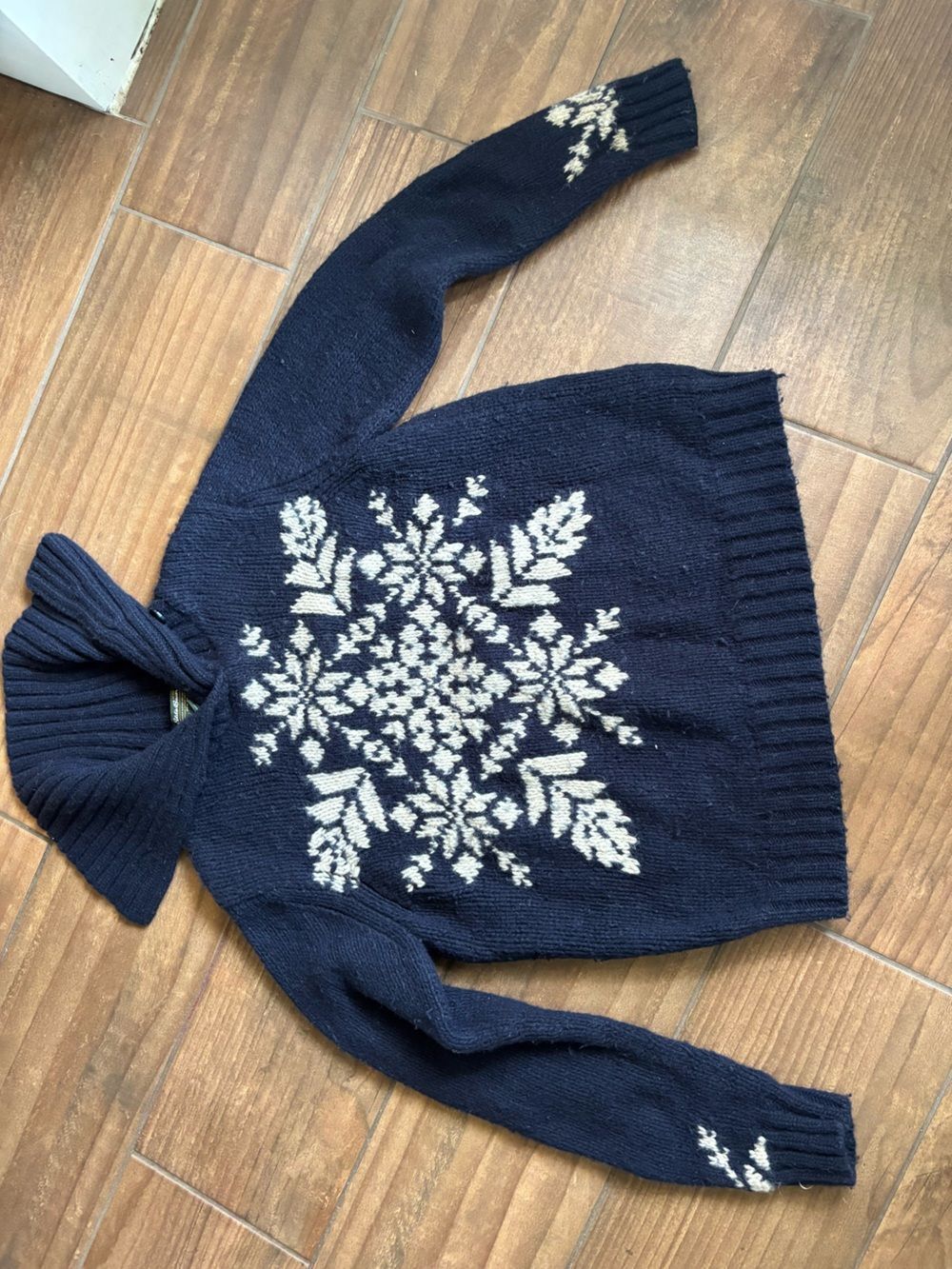 Vintage Eddie Bauer Snowflake Sweater Large Merino Wool Blend Nordic Fair Isle